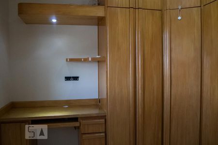 Quarto 1 de apartamento para alugar com 3 quartos, 80m² em Barra da Tijuca, Rio de Janeiro