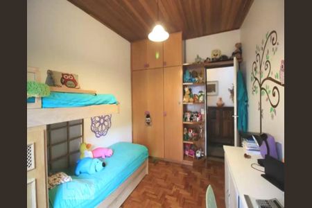 Quarto de casa à venda com 3 quartos, 260m² em Vila Madalena, São Paulo