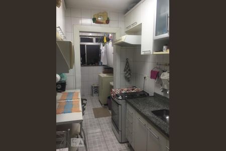 Cozinha de apartamento à venda com 3 quartos, 74m² em Vila Medeiros, São Paulo