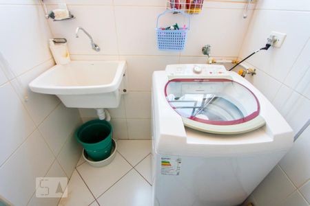 Apartamento à venda com 112m², 3 quartos e 1 vaga Apartamento à venda com 112m², 3 quartos e 1 vagaÁrea de serviço