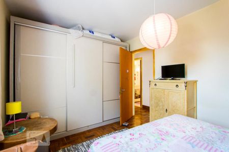 Apartamento à venda com 112m², 3 quartos e 1 vaga Apartamento à venda com 112m², 3 quartos e 1 vagaQuarto 2