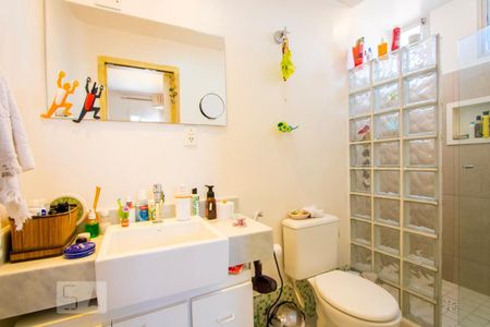 Apartamento à venda com 112m², 3 quartos e 1 vaga Apartamento à venda com 112m², 3 quartos e 1 vagaBanheiro do quarto 1