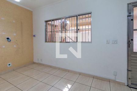 Sala de casa para alugar com 2 quartos, 120m² em Limoeiro, São Paulo