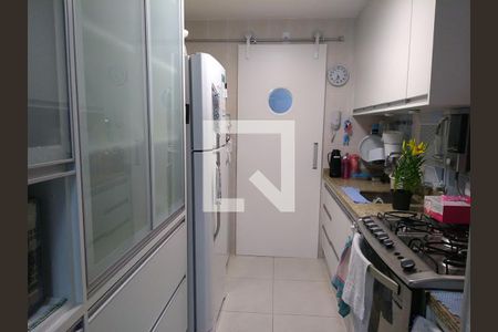 Cozinha de apartamento à venda com 3 quartos, 93m² em Vila Diva (Zona Norte), São Paulo