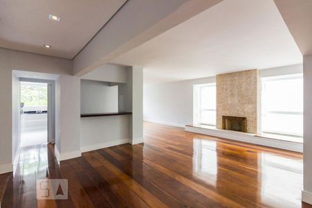 Sala de apartamento à venda com 2 quartos, 200m² em Cerqueira César, São Paulo