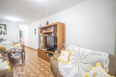 Sala de casa à venda com 4 quartos, 110m² em Jardim Peri, São Paulo
