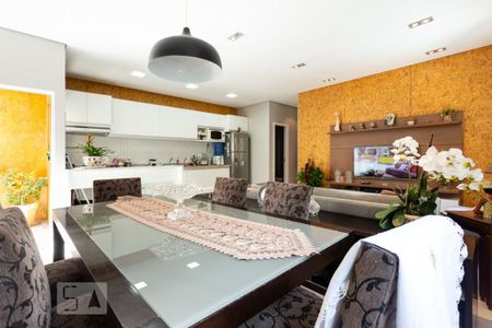 Sala de casa à venda com 2 quartos, 120m² em Moema, São Paulo