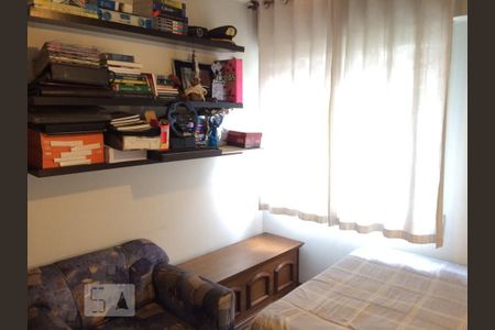 Quarto de apartamento à venda com 3 quartos, 108m² em Vila Pompéia, São Paulo