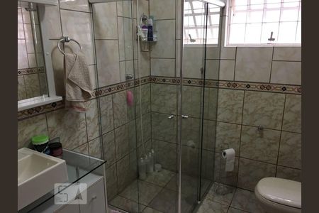 Banheiro 2 de casa à venda com 3 quartos, 250m² em Jaguaré, São Paulo