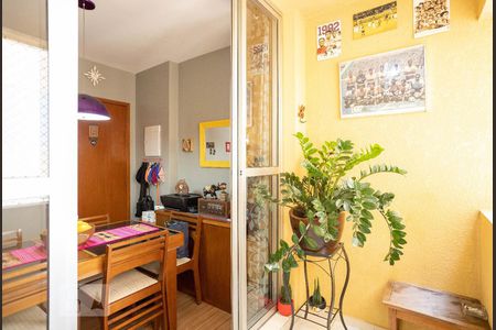 Sacada de apartamento para alugar com 2 quartos, 65m² em Jaguaribe, Osasco