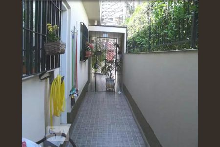 Área Externa de casa à venda com 3 quartos, 276m² em Sumaré, São Paulo