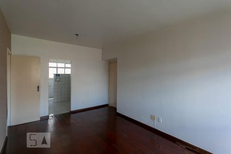 Apartamento à venda com 80m², 2 quartos e 1 vagaSala