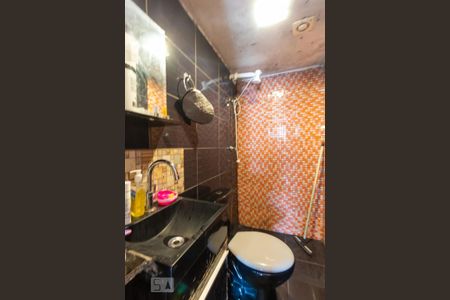 Apartamento à venda com 42m², 2 quartos e 1 vaga Apartamento à venda com 42m², 2 quartos e 1 vagaBanheiro 1