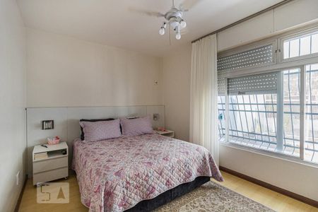 Quarto 1 suite de casa à venda com 3 quartos, 280m² em Jardim Itu, Porto Alegre