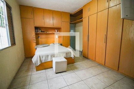 quarto 1 de casa à venda com 3 quartos, 530m² em Parque Mandaqui, São Paulo