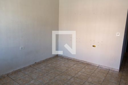 sala de casa à venda com 6 quartos, 200m² em Recanto das Rosas, Osasco