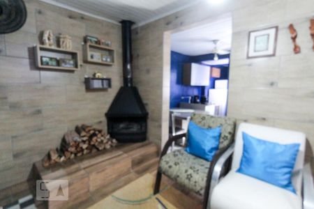 Sala de casa à venda com 3 quartos, 125m² em Campo Novo, Porto Alegre