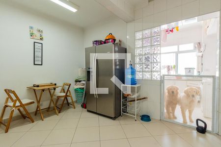 Cozinha de apartamento para alugar com 3 quartos, 145m² em Jardins, São Paulo