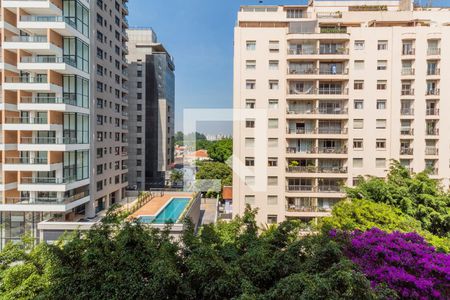 Sala - vista de apartamento para alugar com 3 quartos, 145m² em Jardins, São Paulo