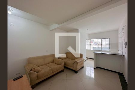 Sala/Quarto de kitnet/studio para alugar com 1 quarto, 25m² em Jardim Monte Azul, São Paulo