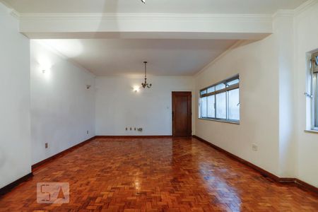 Apartamento para alugar com 135m², 3 quartos e 1 vagaSala