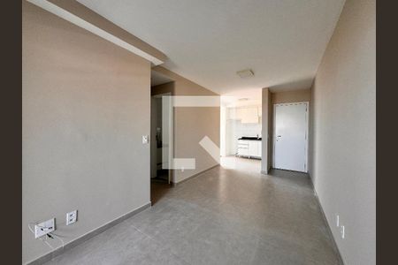 Sala de apartamento para alugar com 2 quartos, 52m² em Vila Scarpelli, Santo André