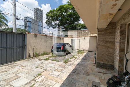 Casa à venda com 400m², 5 quartos e 7 vagas Casa à venda com 400m², 5 quartos e 7 vagasÁrea comum