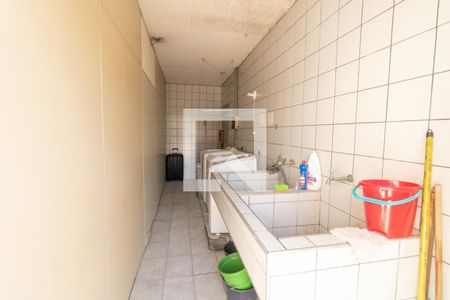 Casa à venda com 400m², 5 quartos e 7 vagas Casa à venda com 400m², 5 quartos e 7 vagasÁrea comum