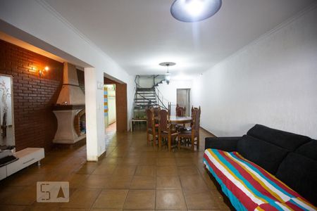 Sala de casa à venda com 4 quartos, 220m² em Lapa, São Paulo