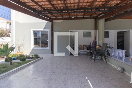 Fachada de casa para alugar com 3 quartos, 120m² em Santa Quitéria, Curitiba