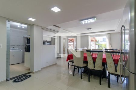 Cozinha de casa para alugar com 3 quartos, 120m² em Santa Quitéria, Curitiba