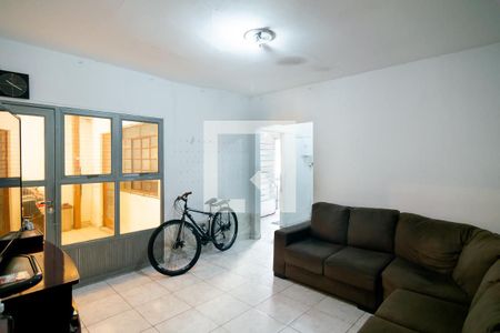 Sala de casa à venda com 2 quartos, 184m² em Vila Gea, São Paulo