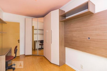 Quarto 2 de apartamento para alugar com 2 quartos, 56m² em Protásio Alves, Porto Alegre