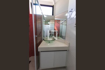 Banheiro da Suíte de apartamento à venda com 2 quartos, 75m² em Vila Bela, São Paulo
