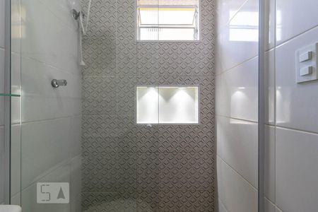 Banheiro de casa para alugar com 1 quarto, 35m² em Lauzane Paulista, São Paulo