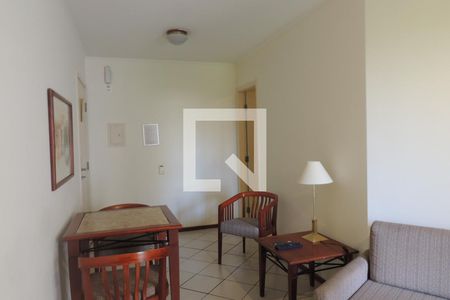 Sala de apartamento para alugar com 1 quarto, 46m² em Centro, Campinas