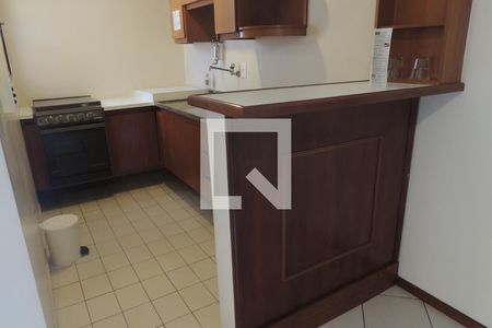 Cozinha de apartamento para alugar com 1 quarto, 46m² em Centro, Campinas