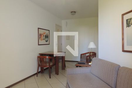 Sala de apartamento para alugar com 1 quarto, 46m² em Centro, Campinas