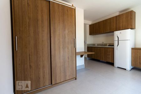 Quarto de kitnet/studio à venda com 1 quarto, 27m² em Butantã, São Paulo