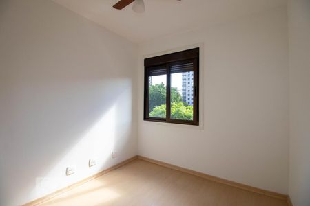 Quarto  de apartamento para alugar com 2 quartos, 80m² em Moinhos de Vento, Porto Alegre