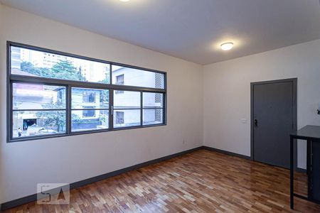 Sala de apartamento para alugar com 3 quartos, 110m² em Savassi, Belo Horizonte