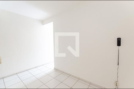 Sala de casa para alugar com 1 quarto, 40m² em Engenho do Mato, Niterói