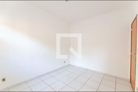 Quarto 1 de casa para alugar com 1 quarto, 40m² em Engenho do Mato, Niterói