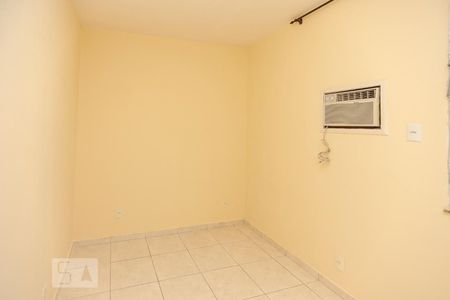 Quarto 1 de apartamento para alugar com 2 quartos, 52m² em Todos Os Santos, Rio de Janeiro