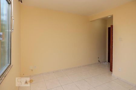 Sala de apartamento para alugar com 2 quartos, 52m² em Todos Os Santos, Rio de Janeiro