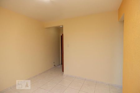 Sala de apartamento para alugar com 2 quartos, 52m² em Todos Os Santos, Rio de Janeiro