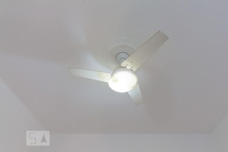 Detalhe do Quarto 1 - Ventilador de teto de apartamento para alugar com 2 quartos, 75m² em Tijuca, Rio de Janeiro