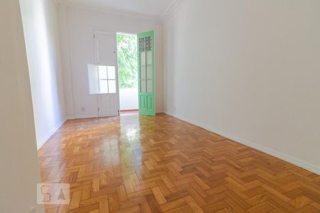 Sala de apartamento para alugar com 2 quartos, 75m² em Tijuca, Rio de Janeiro