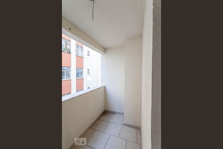 Varanda da sala  de apartamento para alugar com 2 quartos, 68m² em Cachoeirinha, Belo Horizonte