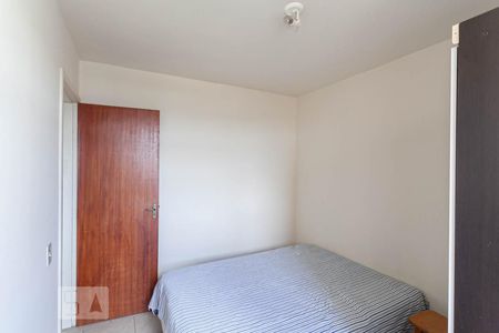 Quarto 1 de apartamento para alugar com 2 quartos, 68m² em Cachoeirinha, Belo Horizonte